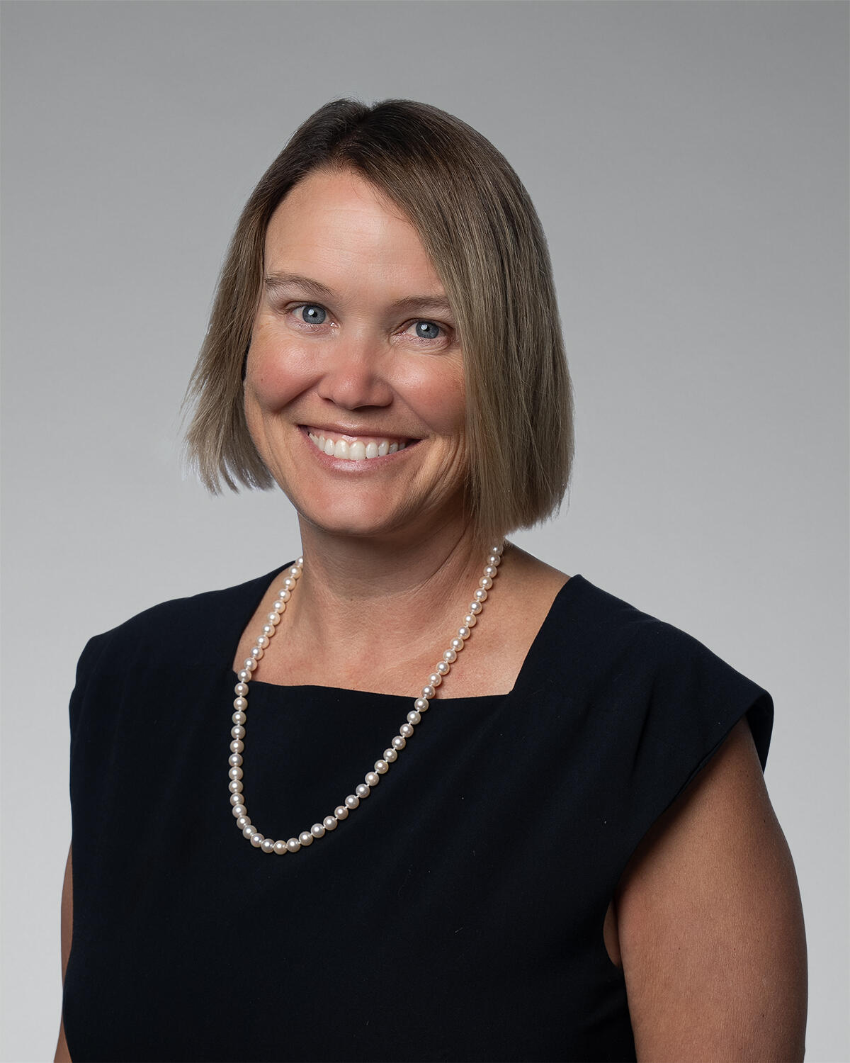 Headshot Image for Julee Fox